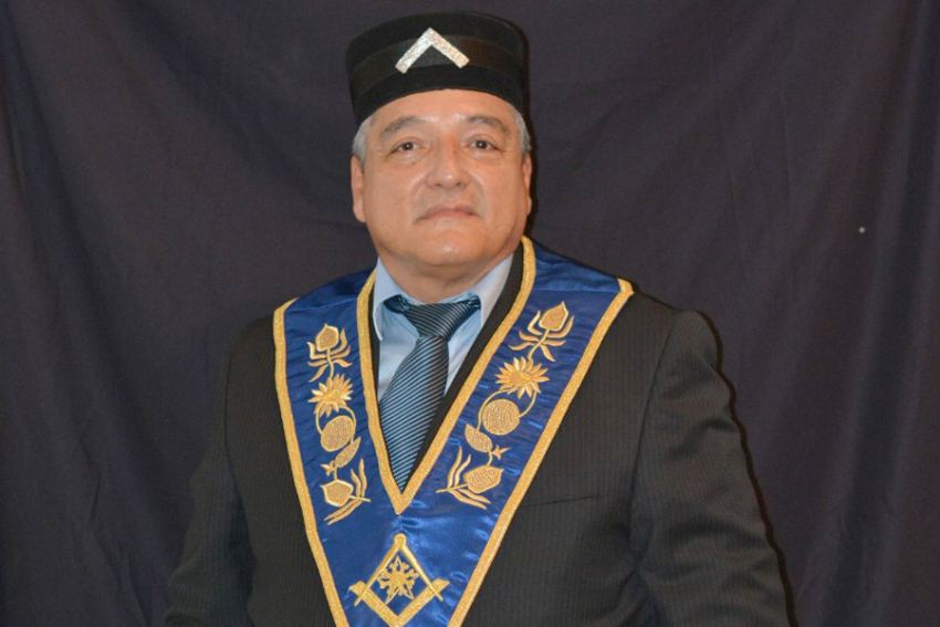¿Quién es el Ex-M.R.G.M. Rodolfo J. De La Valle Restrepo?